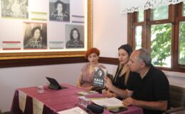 İzmit’in Kurtuluşunun 103’üncü yılında Milli Mücadele Kahramanı Kara Fatma anıldı