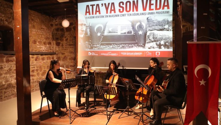 Atatürk naaşının İzmit’ten Ankara’ya uğurlanışının 86. yılında özlemle anıldı