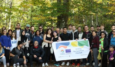 HIKE Projesinde 2. gün: İzmit’in Hoşgörü Yolu’nda  adımlar sağlıkla buluşuyor