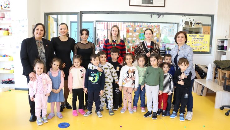 İzmit Belediyesinden öğretmenlere anlamlı ziyaret