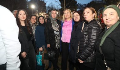 Başkan Hürriyet Gebzeli vatandaşlarla halk iftarında buluştu