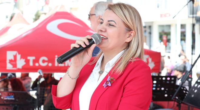 Hürriyet: Egemenlik Kayıtsız Şartsız Milletindir!