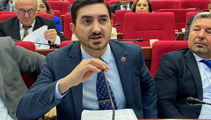CHP’li Gençtürk’ten doğrudan temin çıkışı: “Sıkıntı mı arıyorsunuz? Büyükşehir meclisini dinleyin”