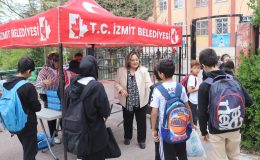 Beslenme Saati Projesi bu sabah 3 okulda daha devam etti