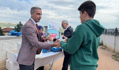 Beslenme Saati Projesi minik kalplere dokunmaya devam ediyor