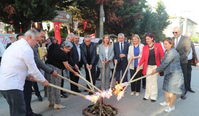 Hıdırellez coşkusu İzmit’i sardı, bahar türkülerle geldi