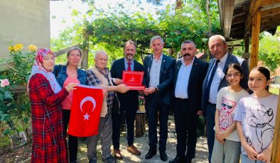 İzmit Belediyesinden Kıbrıs Gazilerine vefa ziyareti