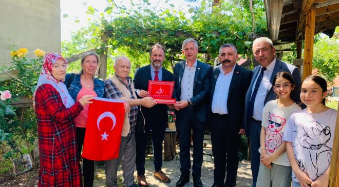 İzmit Belediyesinden Kıbrıs Gazilerine vefa ziyareti