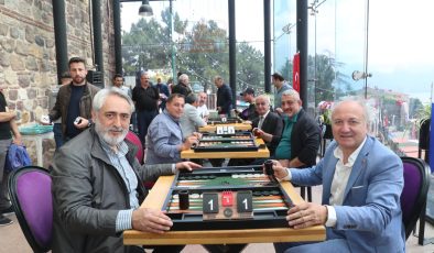 Kapanca Sokak Festivalinde Tavla Turnuvası heyecanlı anlara sahne oldu