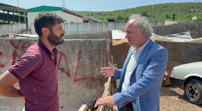 İzmit Belediyesi Kurban Pazarı’ndaki kumpası ifşa etti!