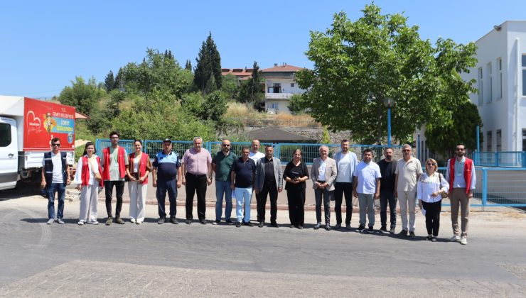 İzmit Belediyesi Gültepe Fatih Mahallesinin nabzını tuttu