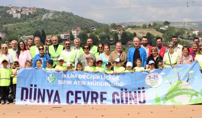 İzmit Belediyesinden Dünya Çevre Günü kapsamında anlamlı etkinlik