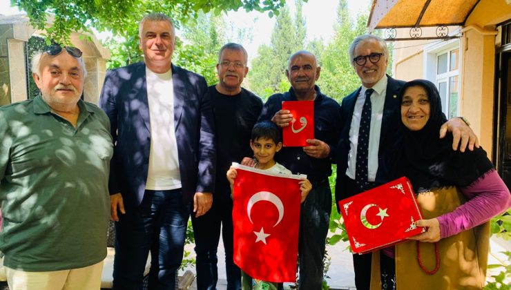 İzmit Belediyesinden Kartepe’deki Kıbrıs Gazilerine vefa ziyareti