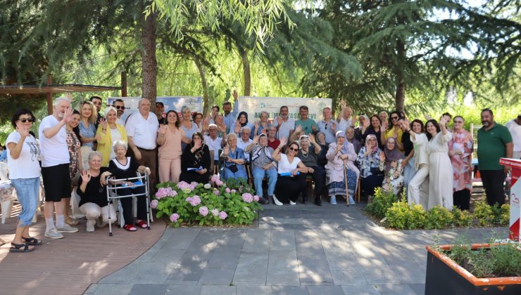 İzmit’in gözbebeği Alzheimer Yaşam Evi 4 yaşında