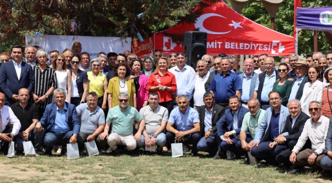 Kocaeli’nin Muhtarları İzmit’te Babalar Günü’nde buluştu