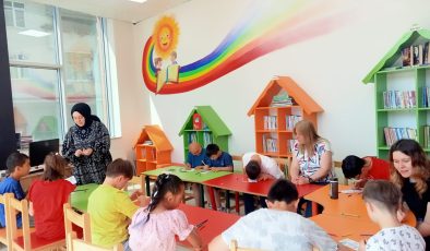 Özel çocuklar İZGİM’de kitaplarla ve el sanatlarıyla tanıştı 