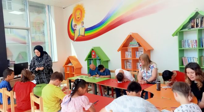 Özel çocuklar İZGİM’de kitaplarla ve el sanatlarıyla tanıştı 