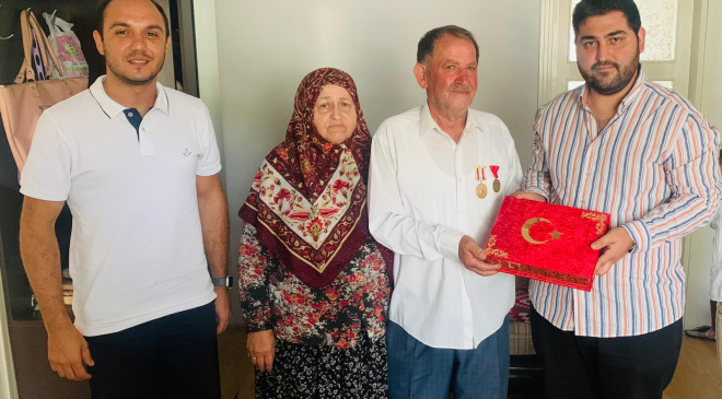 İzmit Belediyesi gazilerimize vefa ziyaretlerine devam ediyor