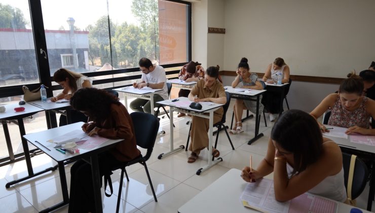İzmit Belediyesinden liyakat temelli öğretmen seçimi