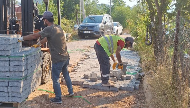 İzmit Belediyesi, 5 ayrı mahallede parke ve kaldırımları yeniledi
