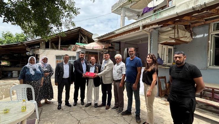 İzmit Belediyesinden Kıbrıs Gazilerine anlam yüklü ziyaret