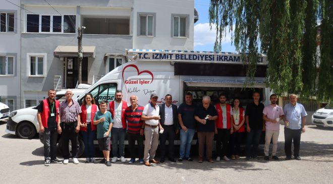 İzmit Belediyesinin Cuma Buluşmaları 28 Haziran Mahallesi’nde devam etti