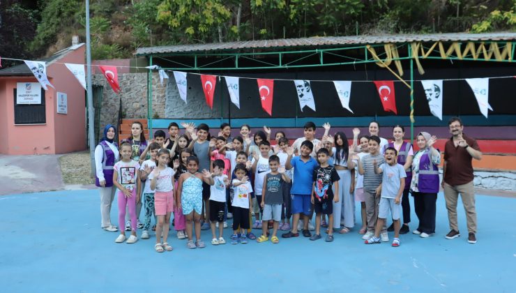 İzmit’in yaz eğlencesi Terzibayırı’nda çocuklarla buluştu