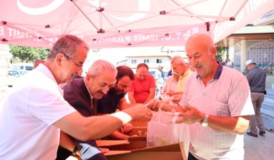 Akmeşe’de vatandaşlara binlerce fide dağıtıldı