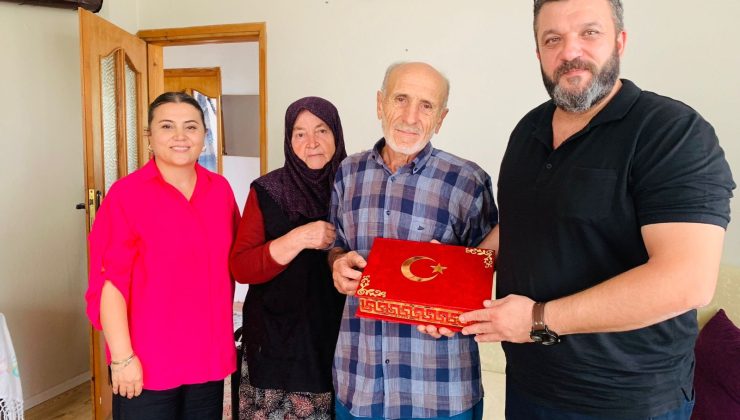 İzmit Belediyesinden Kandıra’daki gazi ve şehit yakını ailelerini vefa ziyareti