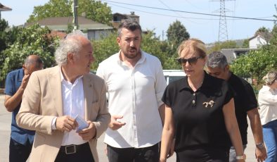 İzmit Belediyesi Tüysüzler Mahallesi’nin taleplerini yerinde dinledi