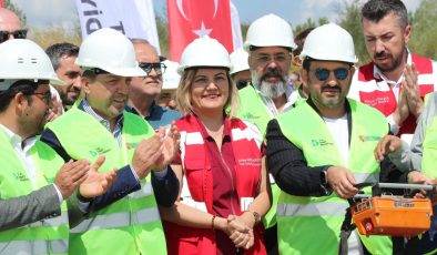 İzmit Belediyesi pati dostları için yaşam alanının temelini attı