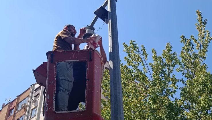 İzmit’te çöp denetiminde kamera ağı genişliyor