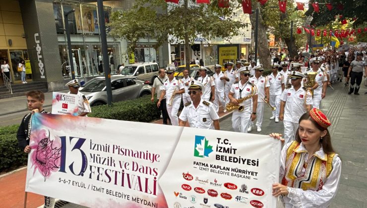 13. Uluslararası İzmit Pişmaniye Müzik ve Dans Festivali kortejle başladı