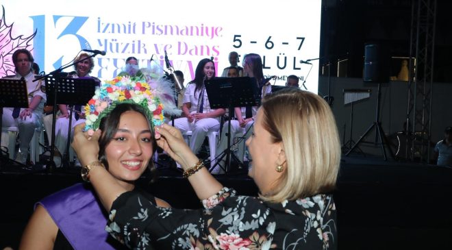 Pişmaniye Güzeline tacını Fatma Başkan takdim etti