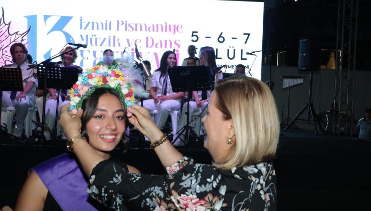 Pişmaniye Güzeline tacını Fatma Başkan takdim etti