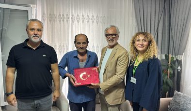 İzmit Belediyesinden Derince’deki Kıbrıs Gazilerine ziyaret