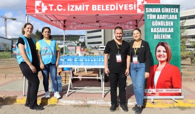 İzmit Belediyesinden KPSS adaylarına destek