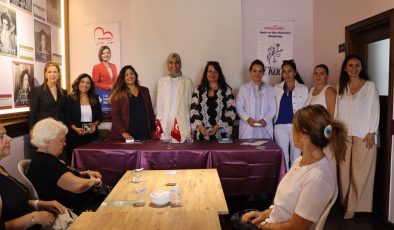 İzmit Belediyesinden “Kadın Kadına Konak Buluşmaları” başladı