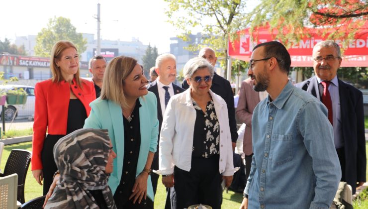 Fatma Başkan, din görevlilerini aileleriyle ağırladı