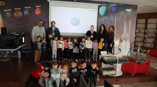 Çınar Çocuk Evleri öğrencileri 3D teknolojiyi deneyimledi