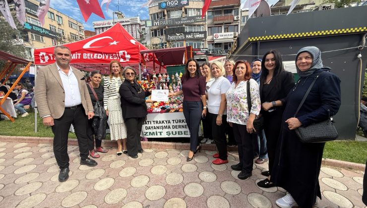 İzmit’te Örgü Festivali başladı
