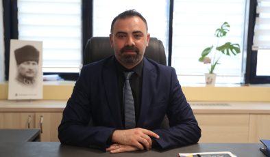 Devrim Bal’dan “Eşi belediyede işe başladı” yalanına tepki:  “Haberi okuyup eşimle güldük”