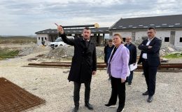 Fatma Başkan, Dost Pati Yaşam Alanı’ndaki çalışmaları inceledi