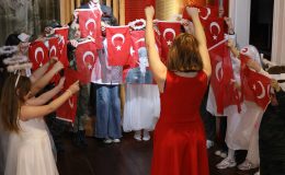 Çınar Çocuk Korosu, Çanakkale ruhunu yaşattı