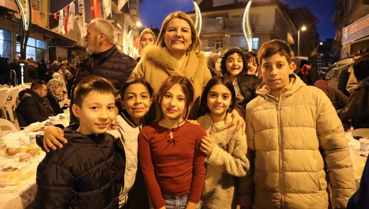 Fatma Başkan, Kuruçeşme’de vatandaşlarla iftar sofrasında buluştu