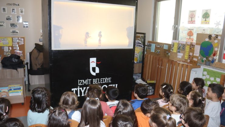 Gülümse Çocuk Tiyatrosundan miniklere Karagöz–Hacivat sürprizi