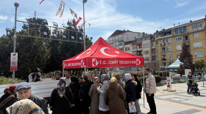 İzmit Belediyesi, Orman Haftası’na özel 2020 fidan dağıttı