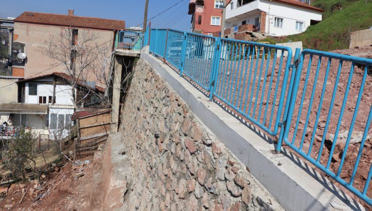 İzmit Belediyesi Yenidoğan’da tehlikeli alanı güvenli hale getirdi