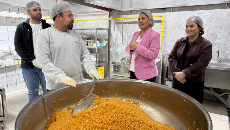 İzmit’in Aşevi kapasitesi 2,5 kat arttı yemek üretimi 10 bine ulaştı