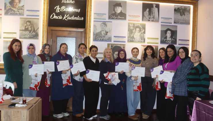 İzmit’te anneler eğitimle güçleniyor